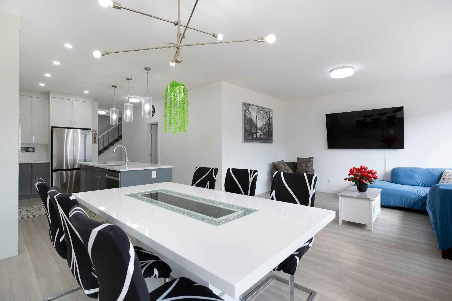 91 Copperhead Grove SE, Calgary, AB, T2Z 5H4 - 10