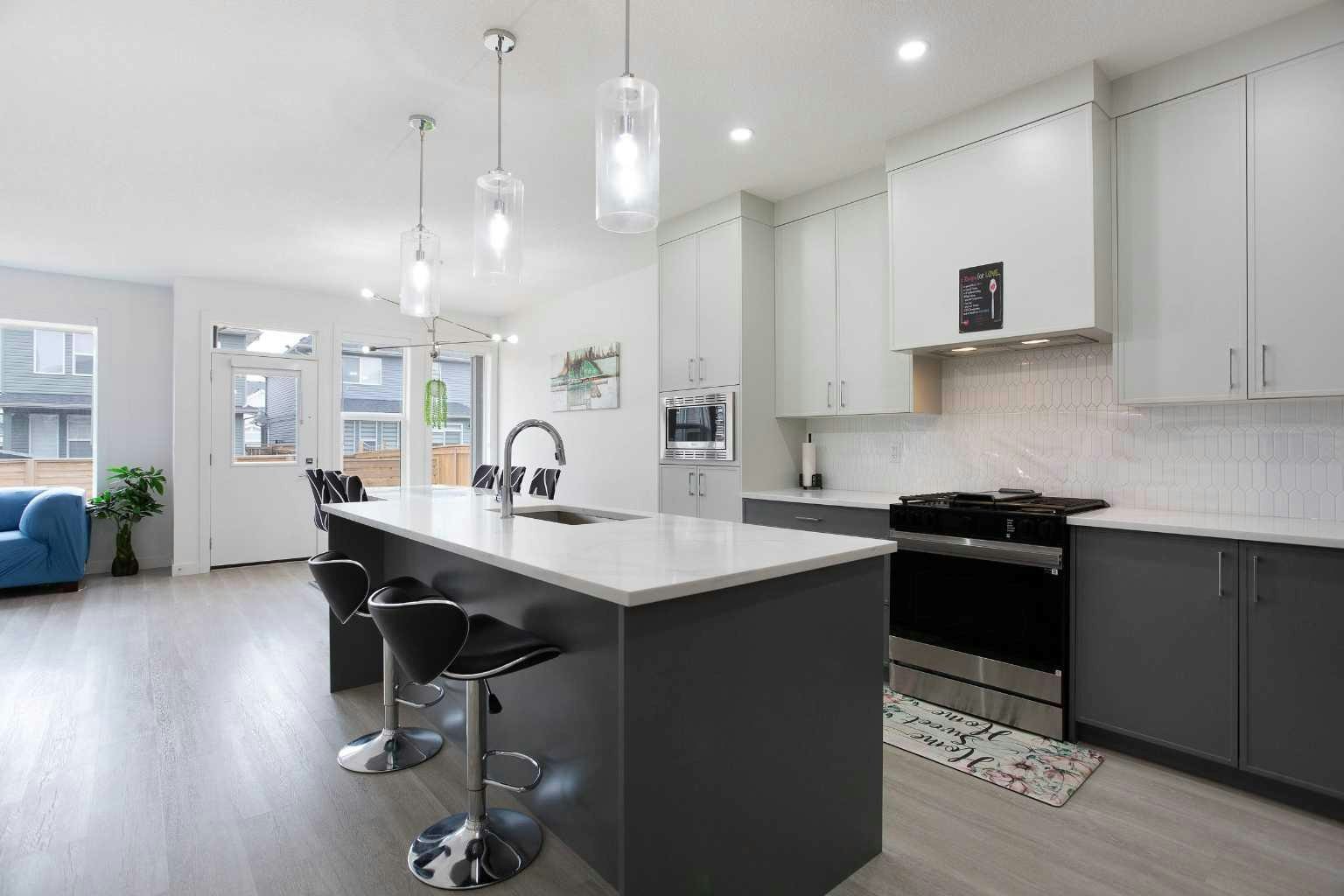 91 Copperhead Grove SE - 3