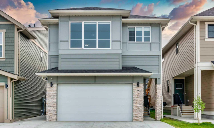 91 Copperhead Grove SE