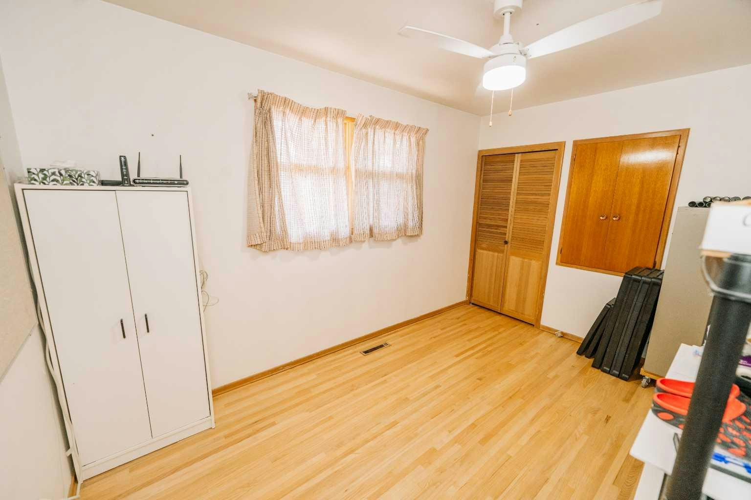2305 7 Avenue N, Lethbridge, AB, T1H 0Z2 - 12