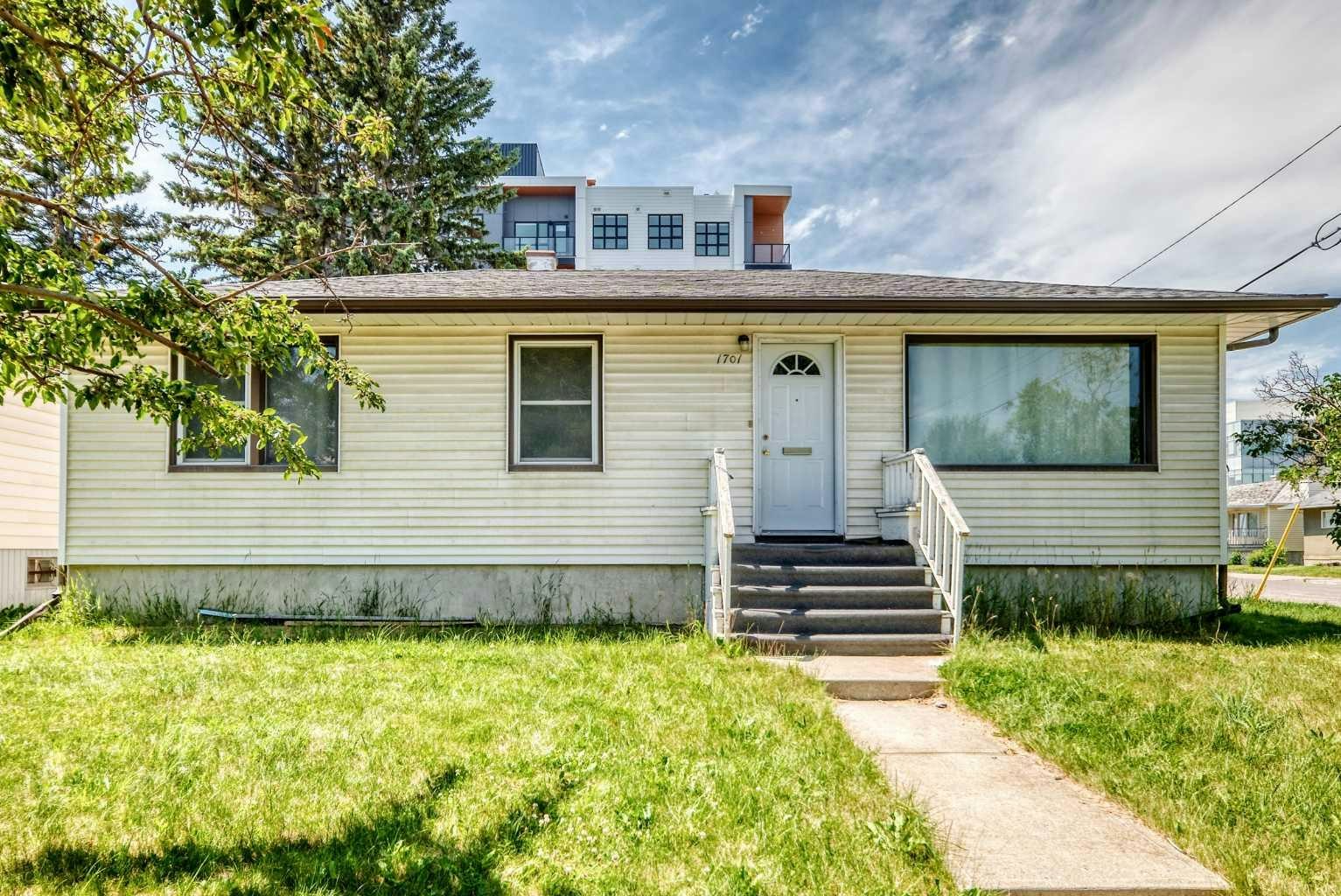 1701 32 Street SW, Calgary, AB, T3C 1N6