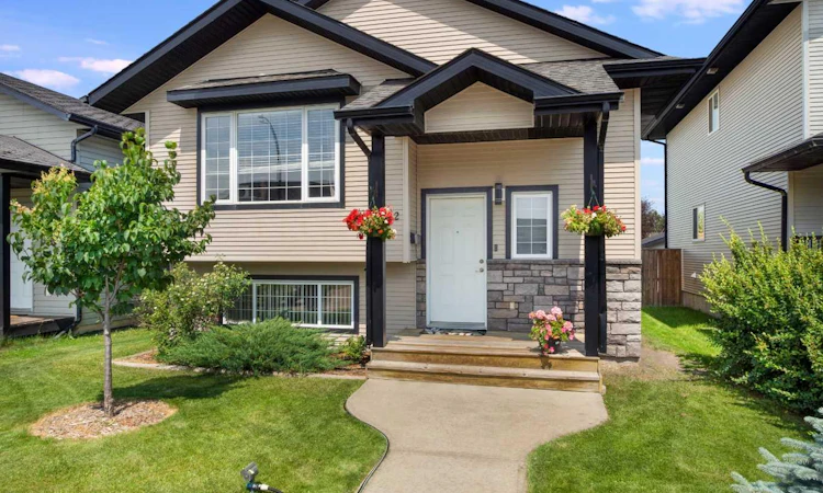 182 Jaspar Crescent