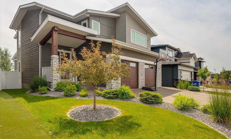 29 Longmire Close
