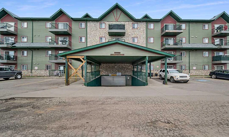 1100-200 Lougheed Drive