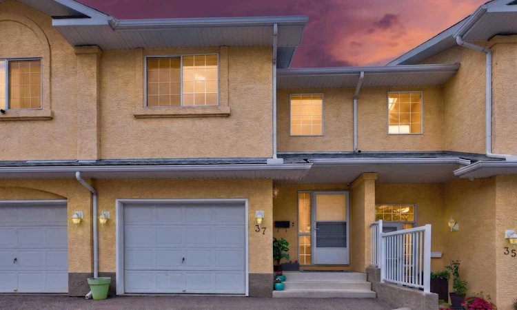 37 Beddington Gardens NE