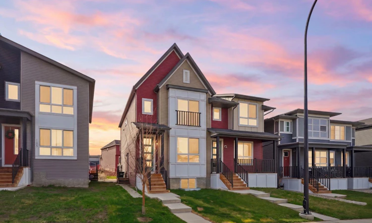 141 Belmont Drive SW