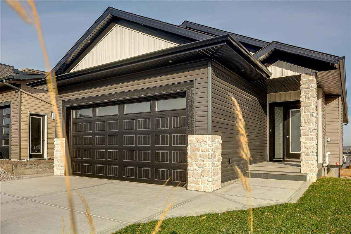 11 Vincent Gate, Sylvan Lake, AB, T4S 0V7