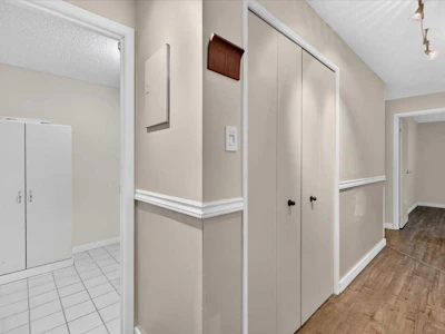214-723 57 Avenue SW - 4