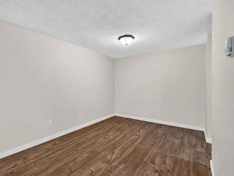 214-723 57 Avenue SW, Calgary, AB, T2V 4Z3 - 12