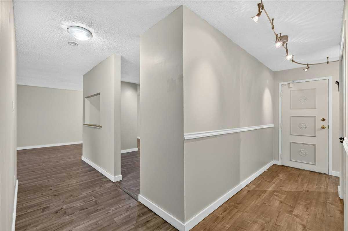 214-723 57 Avenue SW - 3
