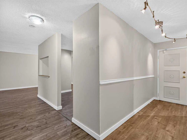 214-723 57 Avenue SW, Calgary, AB, T2V 4Z3 - 3
