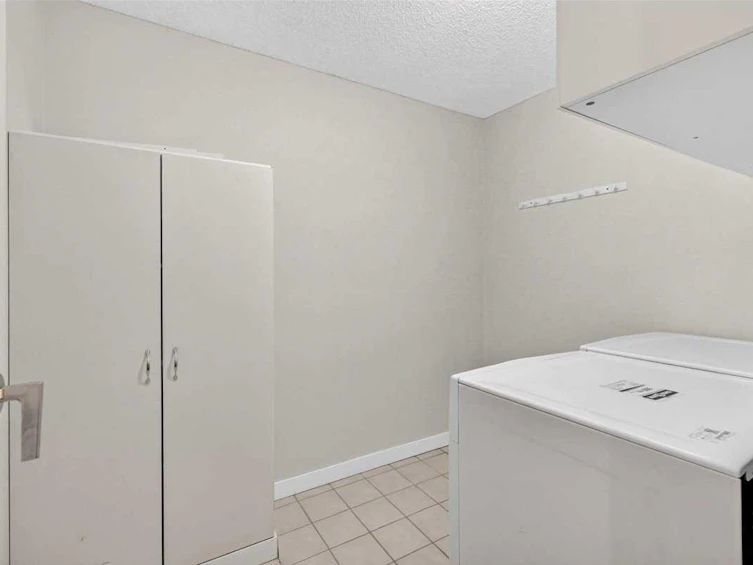 214-723 57 Avenue SW, Calgary, AB, T2V 4Z3 - 40