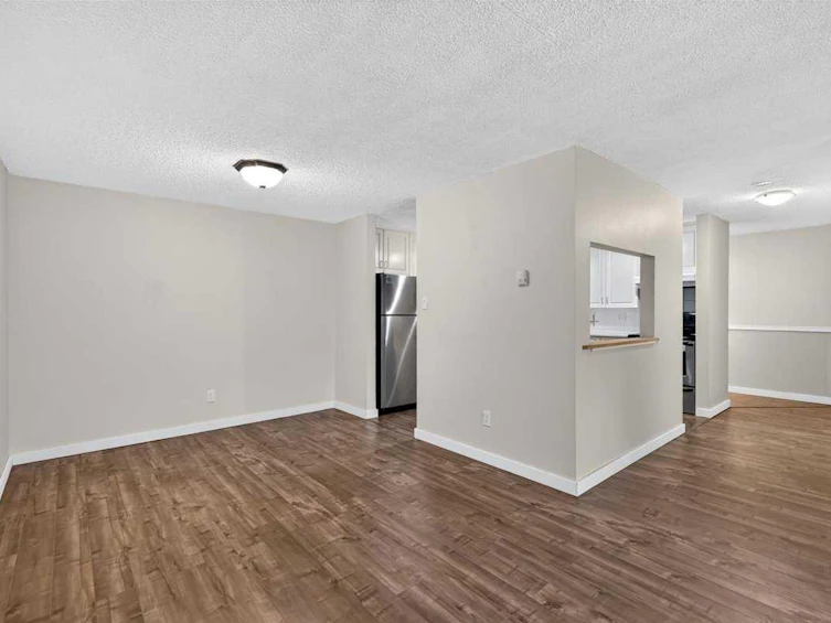 214-723 57 Avenue SW, Calgary, AB, T2V 4Z3 - 13