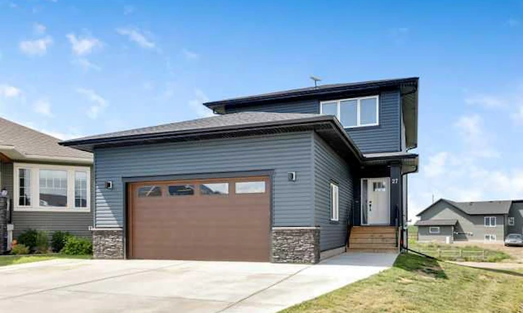 27 Gardner Close