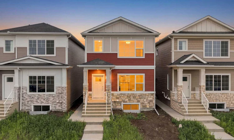 268 Huxbury View NE
