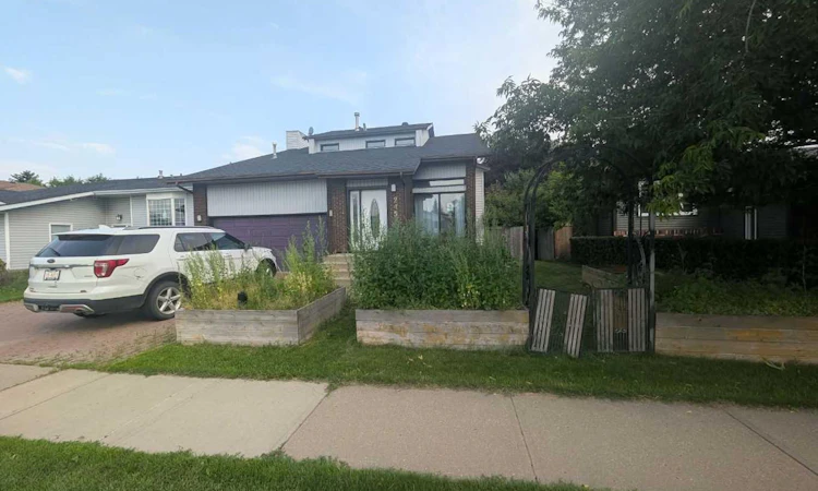 245 Bacon Place