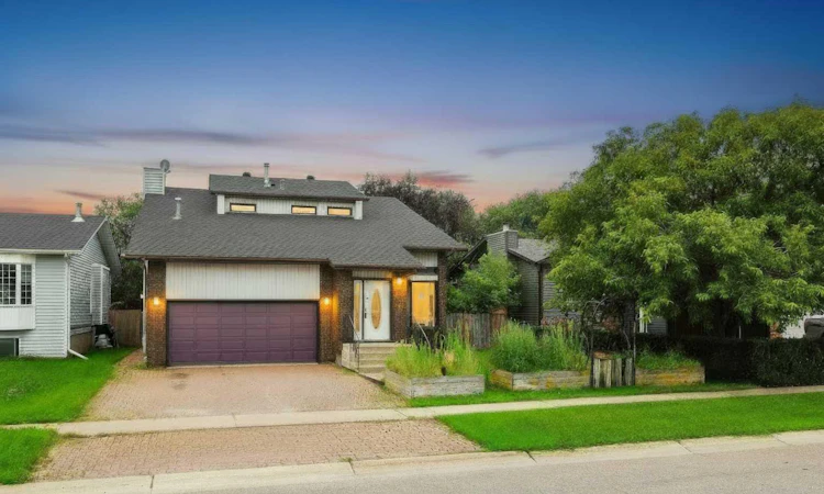 245 Bacon Place