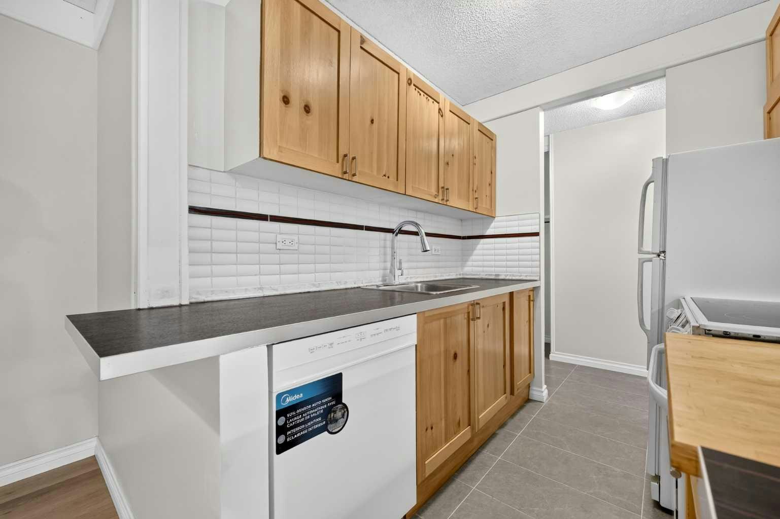 103-903 19 Avenue SW, Calgary, AB, T2T 0H8 - 10