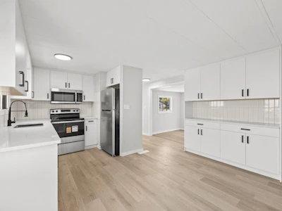 216-6220 17 Avenue SE - 2