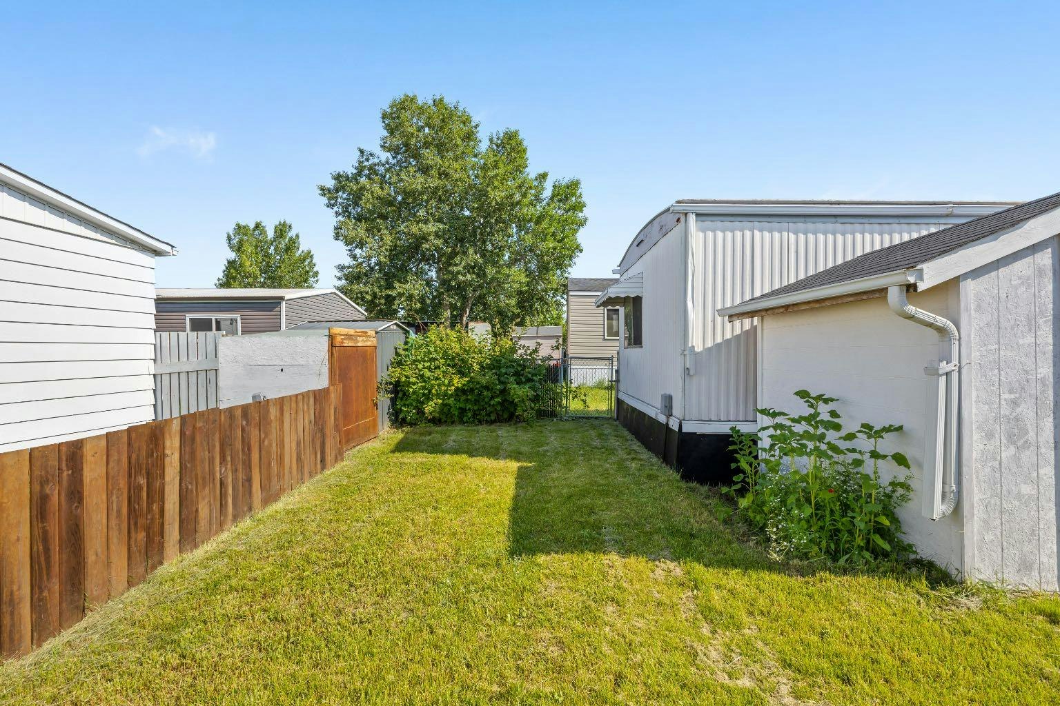 216-6220 17 Avenue SE, Calgary, AB, T2A 4V5 - 20