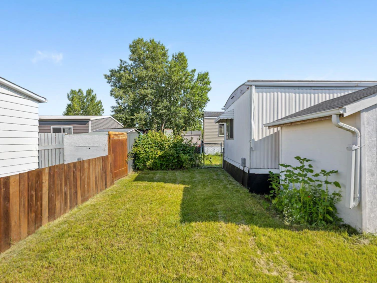 216-6220 17 Avenue SE, Calgary, AB, T2A 4V5 - 20