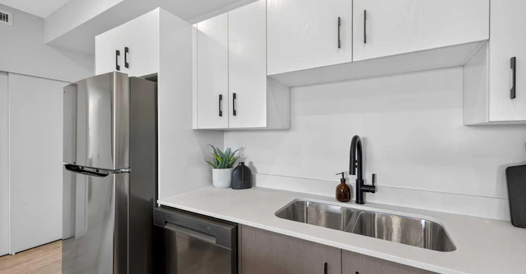 355 Clareview Station Drive, Edmonton, AB, T5Y 0C5 - 9
