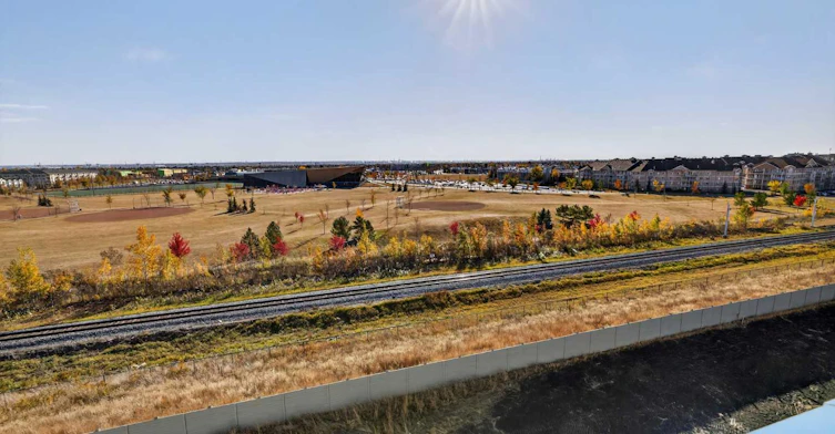355 Clareview Station Drive, Edmonton, AB, T5Y 0C5 - 4