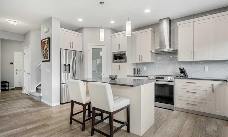 1020 Chinook Gate Heath SW