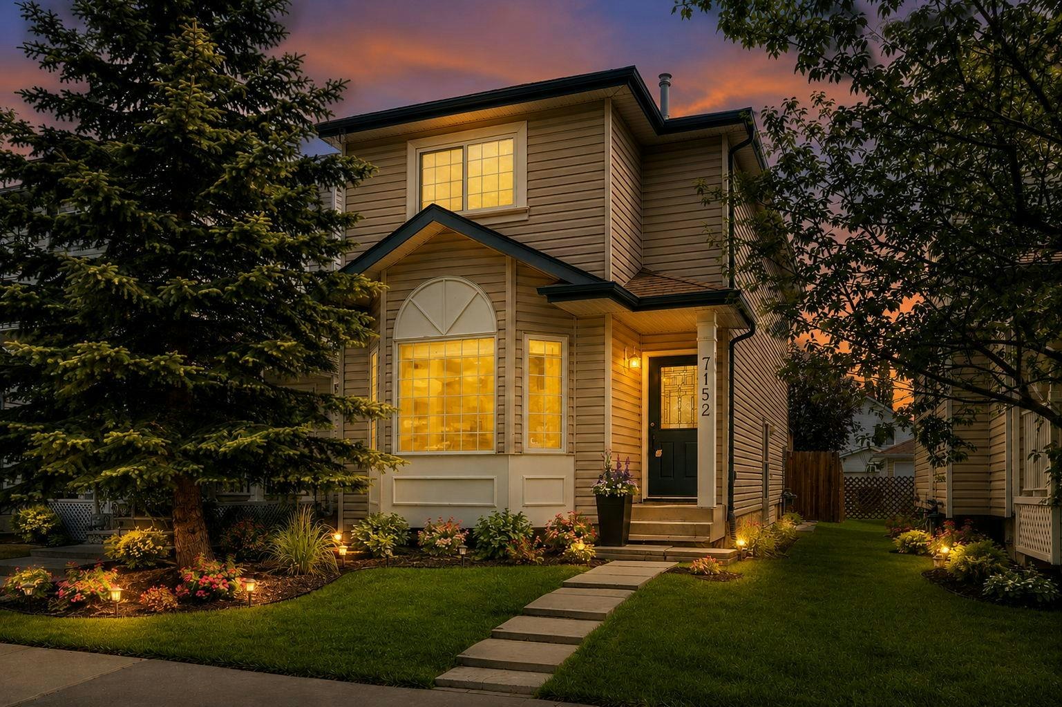 7152 Sierra Morena Boulevard SW, Calgary, AB, T3H 3G8