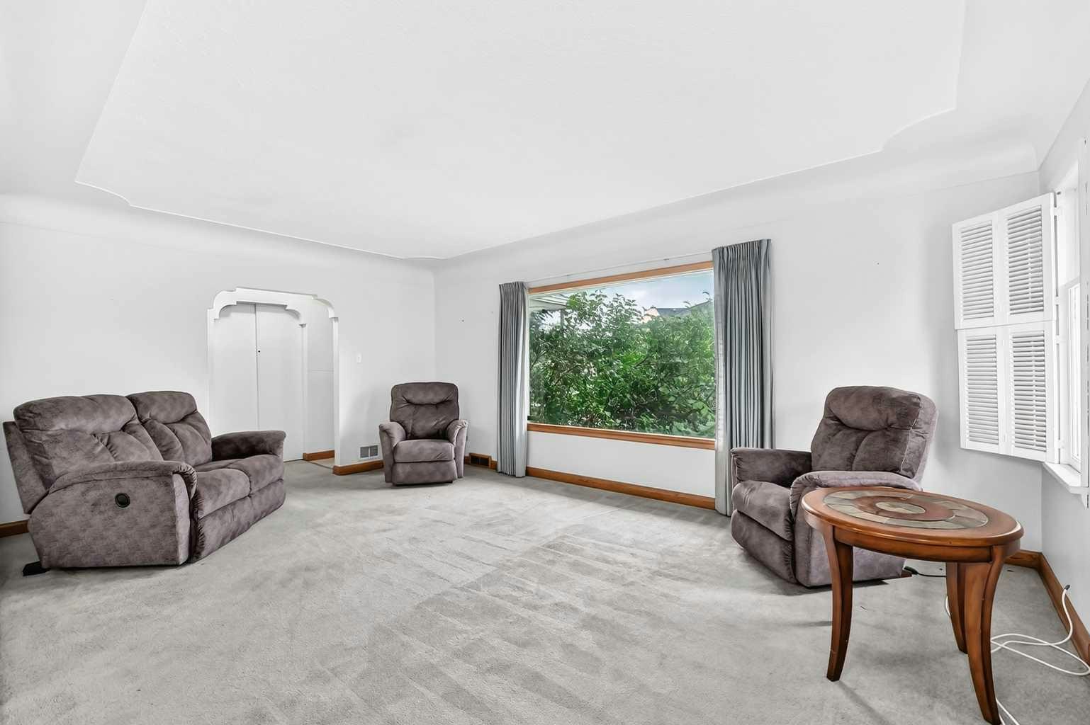 1315 19 Street NW - 2