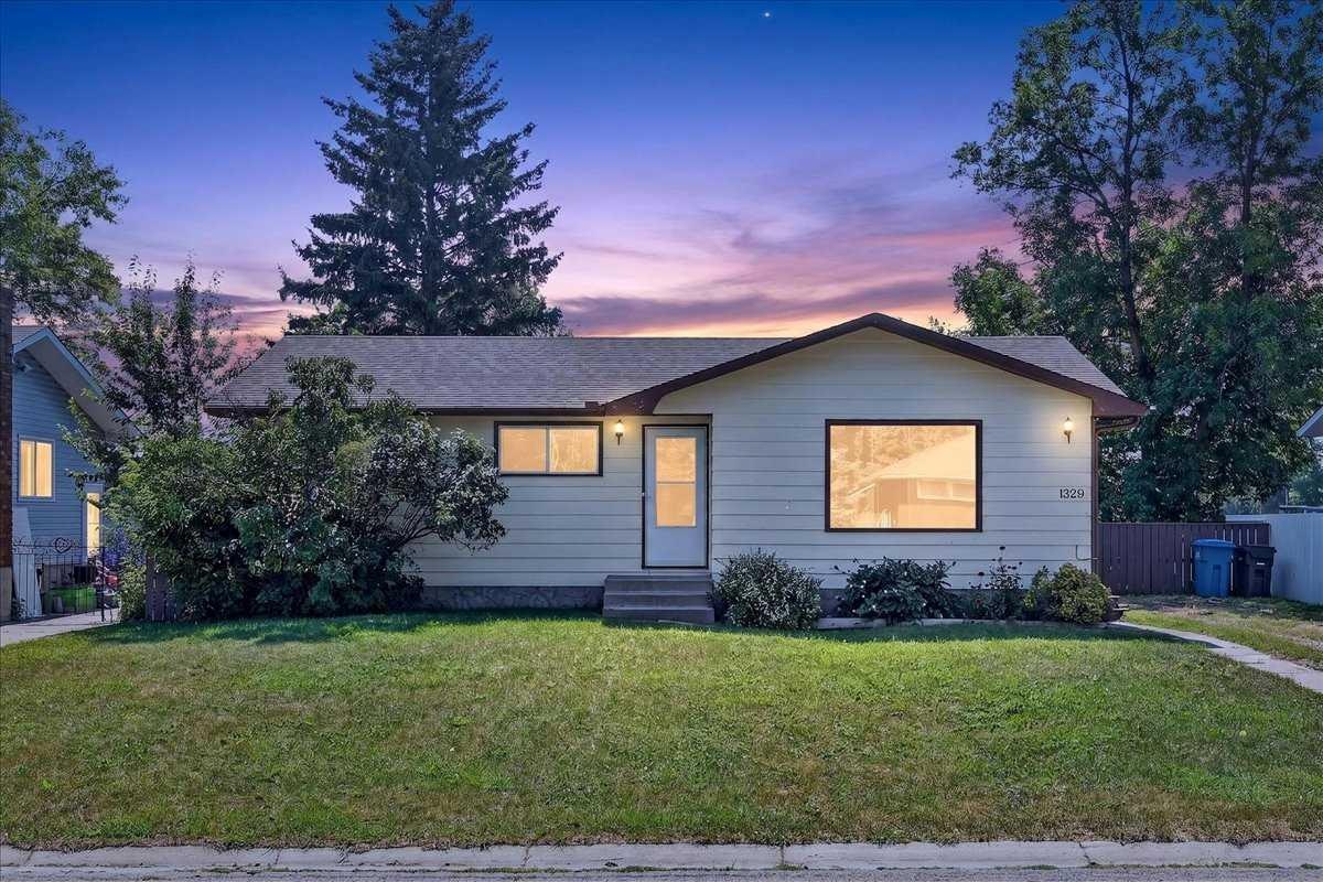 1329 Osler Street, Carstairs, AB, T0M 0N0