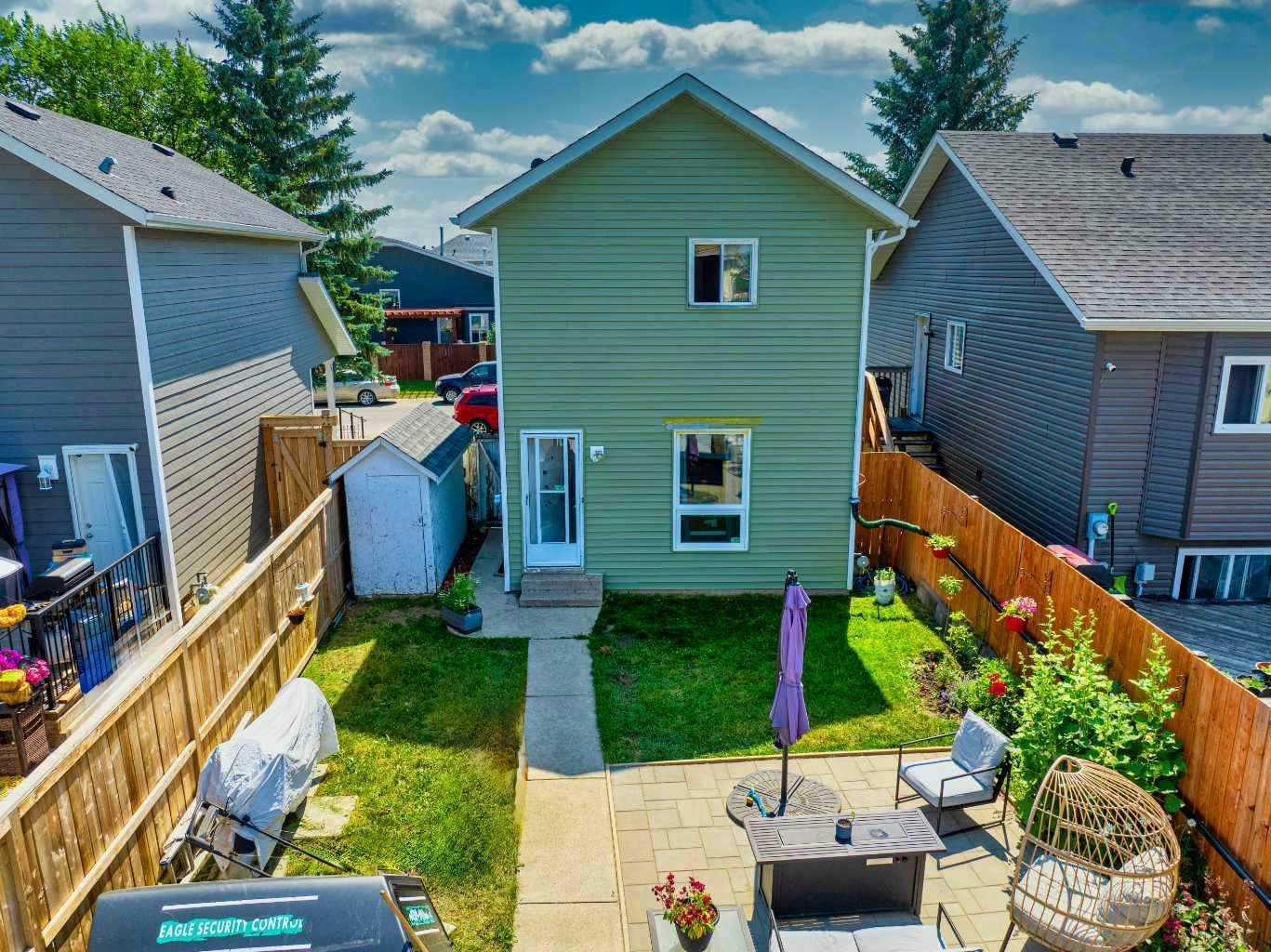 28 Martinview Road NE - 3