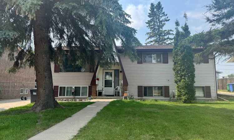 47 Patterson Crescent