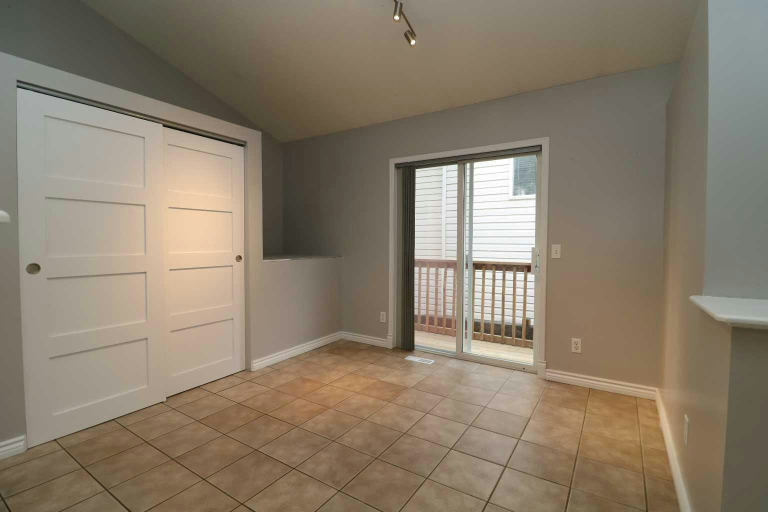 52 Mt Aberdeen Circle SE, Calgary, AB, T2Z 3H1 - 7