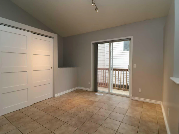 52 Mt Aberdeen Circle SE, Calgary, AB, T2Z 3H1 - 7