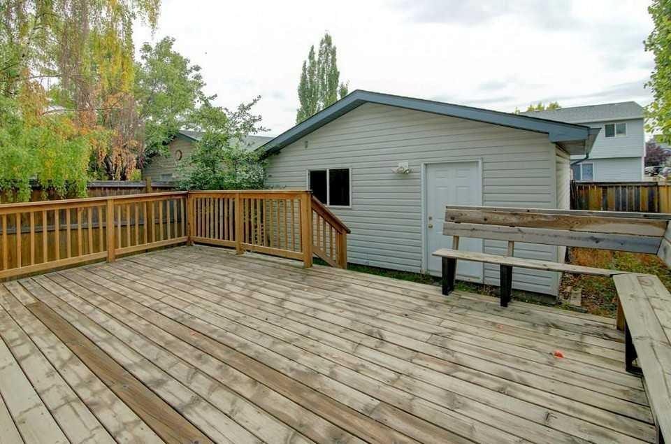 52 Mt Aberdeen Circle SE, Calgary, AB, T2Z 3H1 - 23