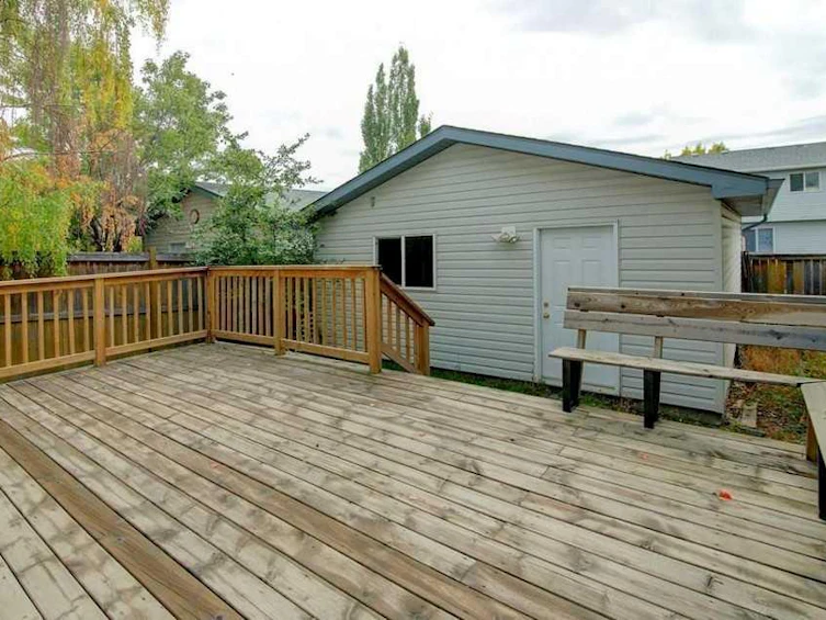 52 Mt Aberdeen Circle SE, Calgary, AB, T2Z 3H1 - 23