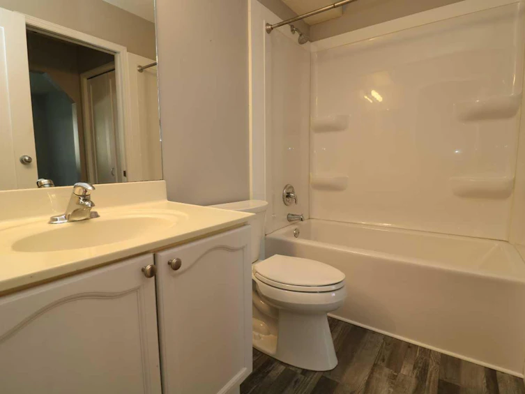52 Mt Aberdeen Circle SE, Calgary, AB, T2Z 3H1 - 13
