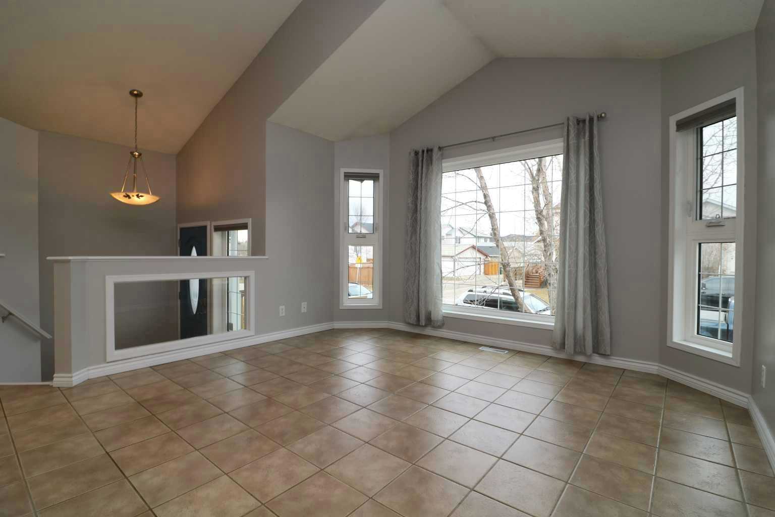 52 Mt Aberdeen Circle SE - 5