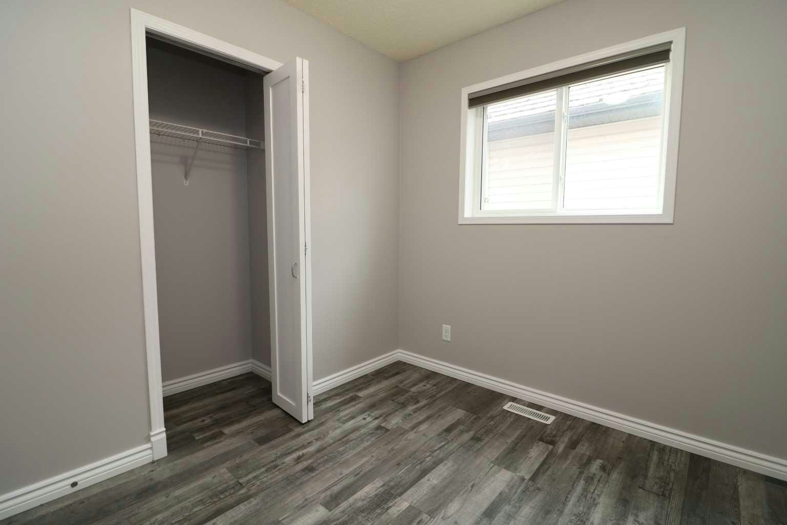 52 Mt Aberdeen Circle SE, Calgary, AB, T2Z 3H1 - 12