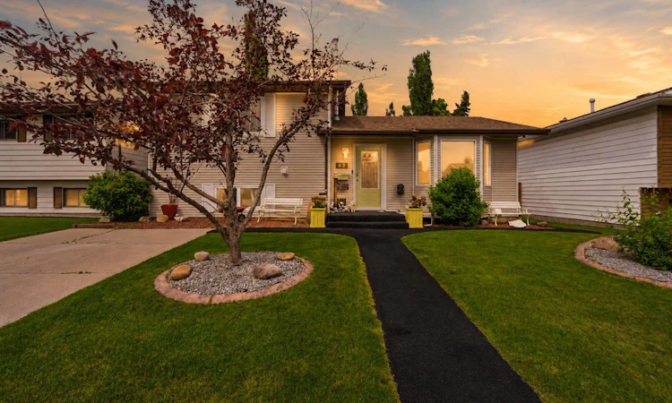 62 Rupert Crescent
