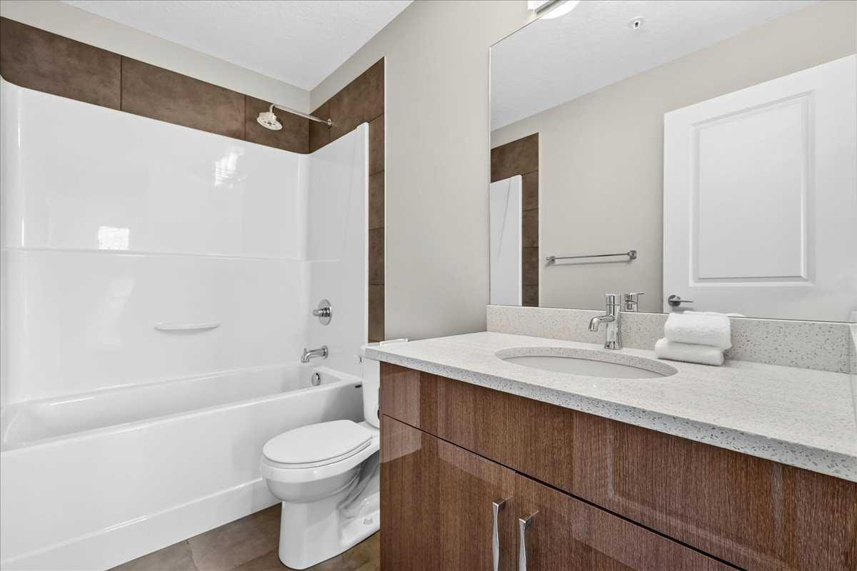 403-607 17 Avenue NW, Calgary, AB, T2M 0N6 - 32