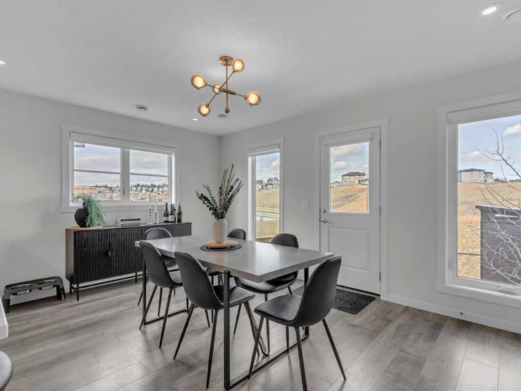 302-260 Rowley Way NW, Calgary, AB, T3L 0H5 - 9