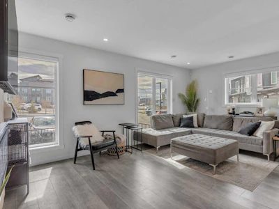 302-260 Rowley Way NW - 4