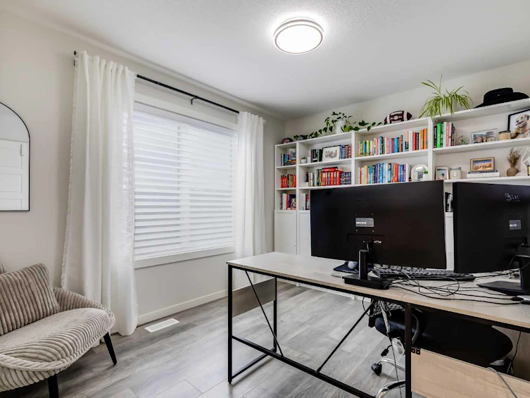 302-260 Rowley Way NW, Calgary, AB, T3L 0H5 - 16