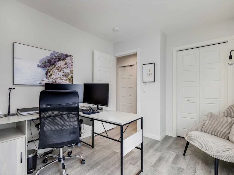 302-260 Rowley Way NW, Calgary, AB, T3L 0H5 - 17