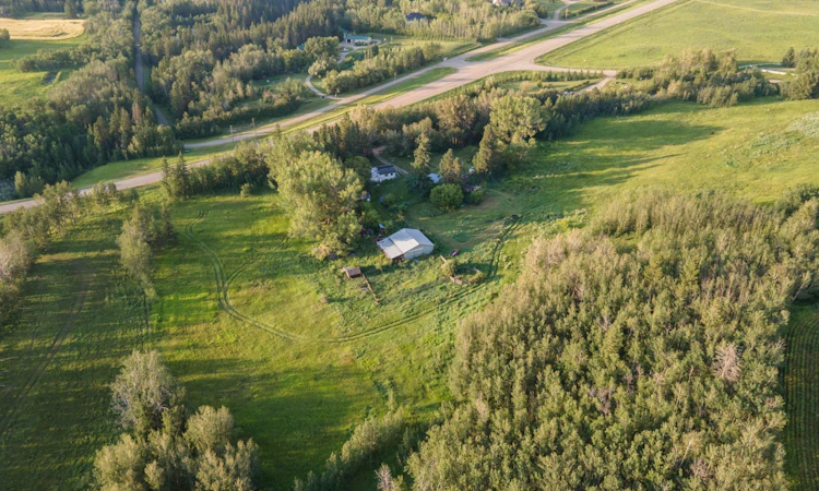 38260 Range Road 261a