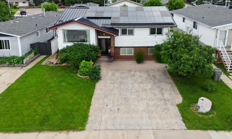 25 Wedow Drive