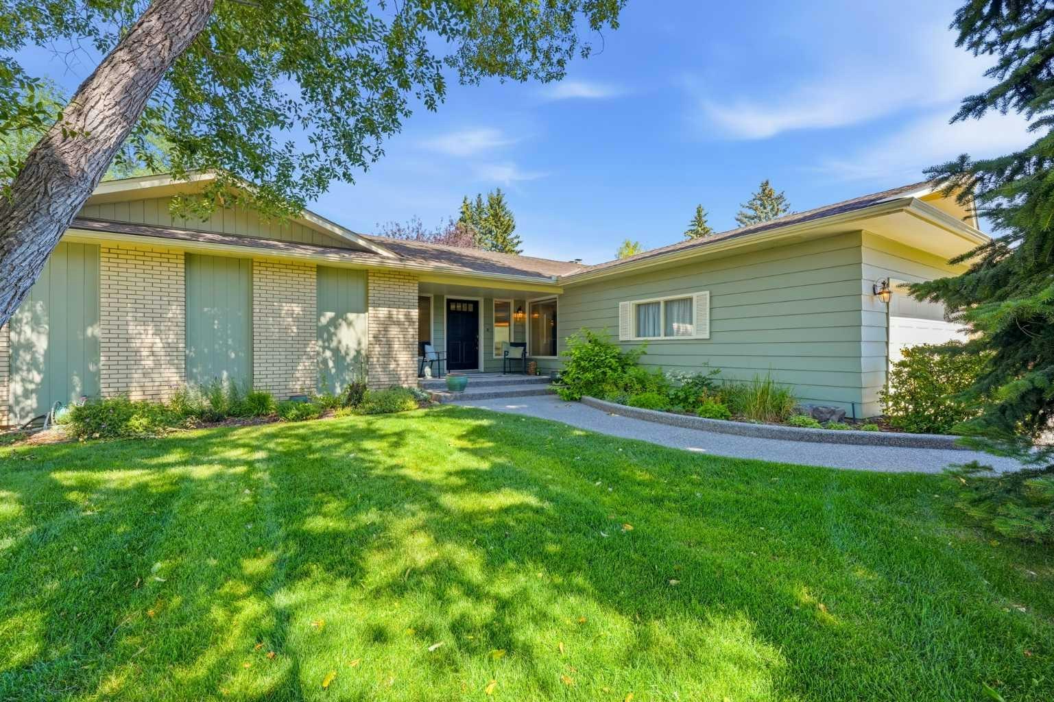 604 Willoughby Crescent SE, Calgary, AB, T2J 2A1