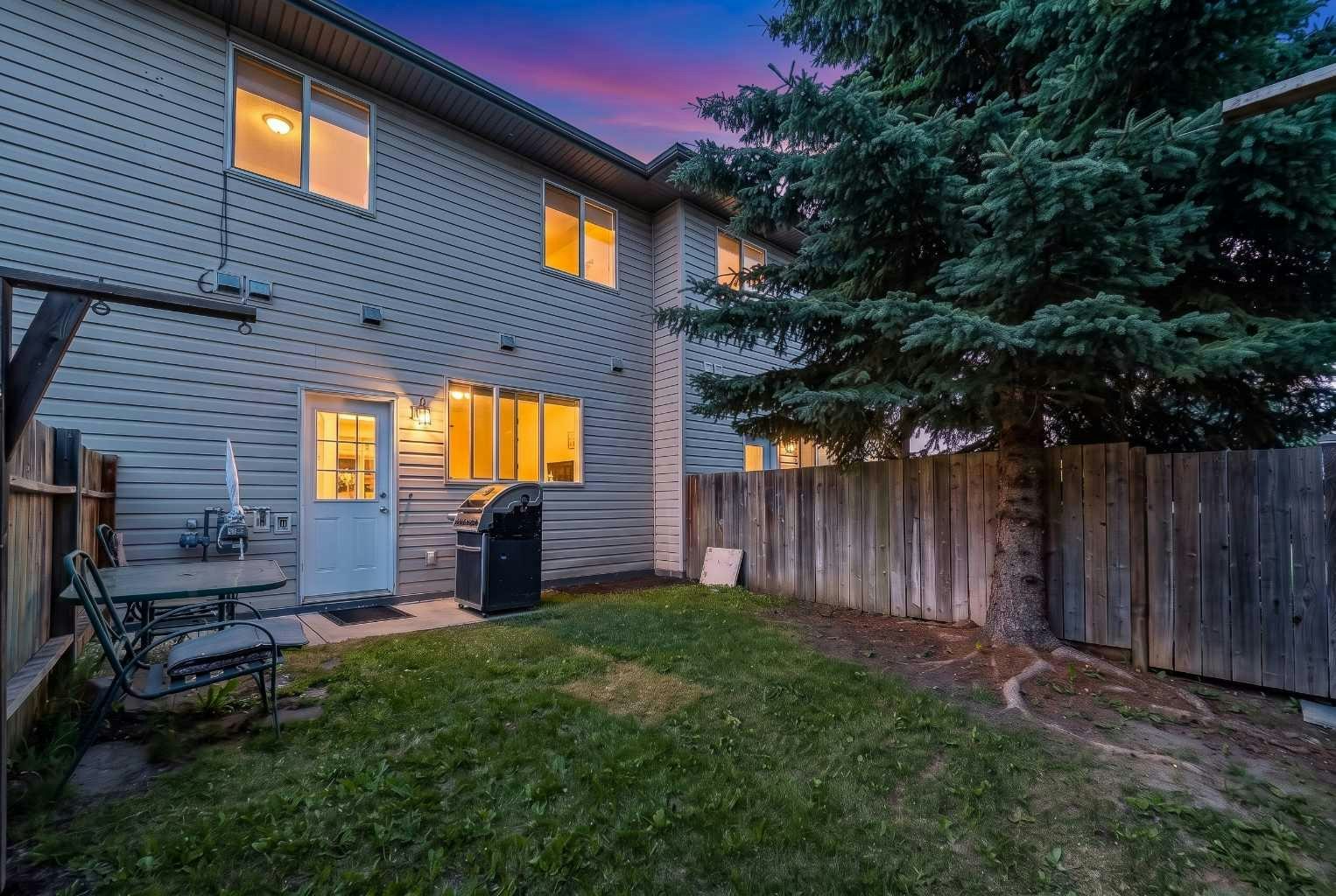 3-4406 46 Avenue, Sylvan Lake, AB, T4S 1W7